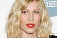 Natasha-bedingfield-hair-and-makeup-fail-side